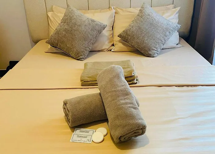 Cozy R&r Aurora Escalades Cubao Apartahotel Manila